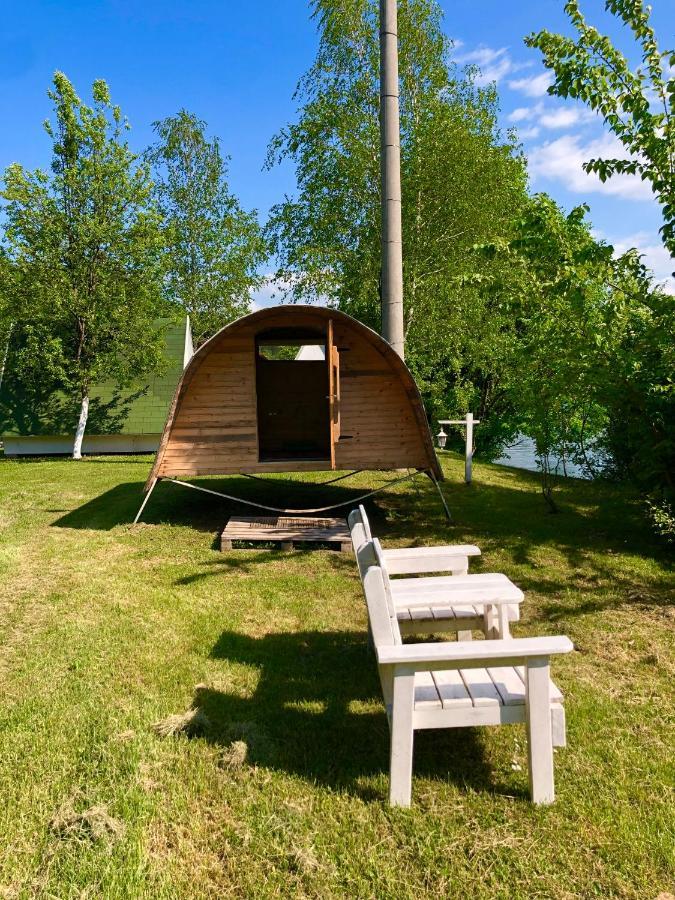 Una Kamp Hotel Босанска Крупа Екстериор снимка